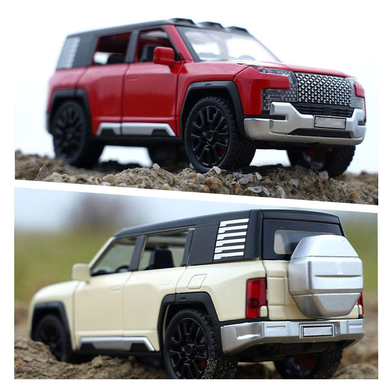 1:32 Scale Alloy Car Model Toy with Acousto-Optic Function